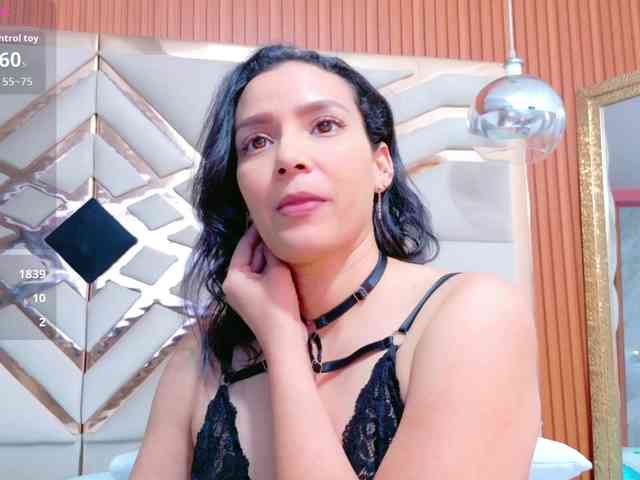 Sexyladyandhot