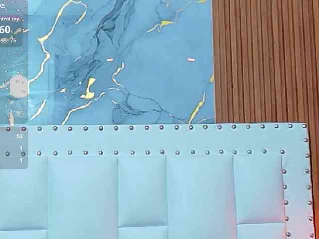 Sexyladyandhot webcam