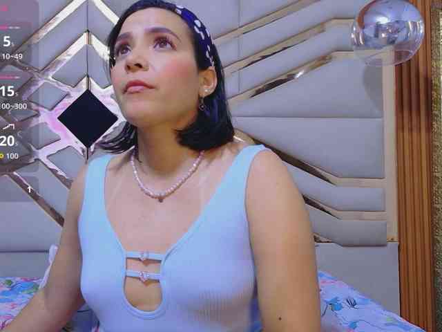 Sexyladyandhot webcam