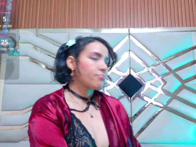 Sexyladyandhot webcam