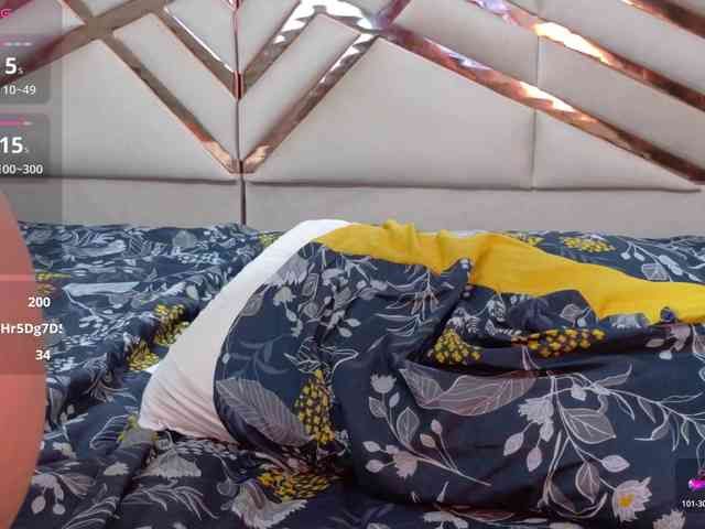 Sexyladyandhot webcam