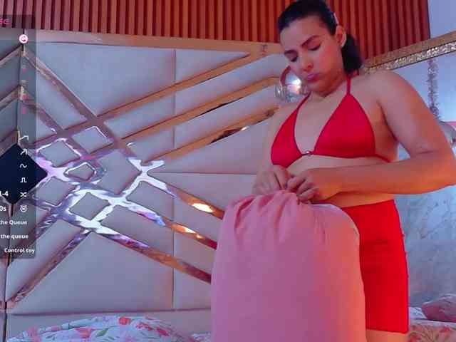 Sexyladyandhot webcam