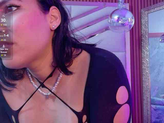 Sexyladyandhot webcam