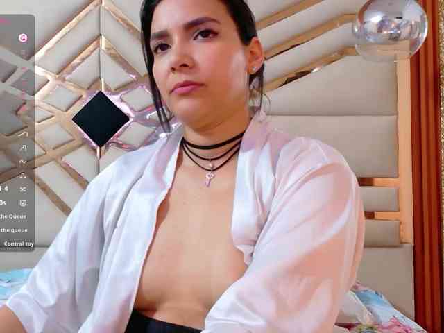 Sexyladyandhot webcam