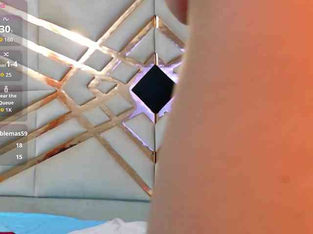 Sexyladyandhot webcam