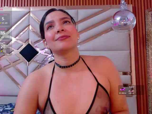 Sexyladyandhot webcam