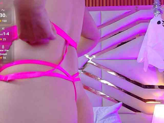 Sexyladyandhot webcam