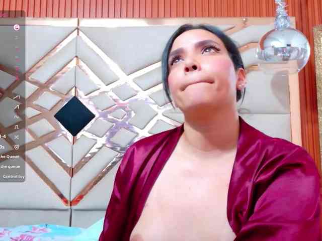 sluttyandmature