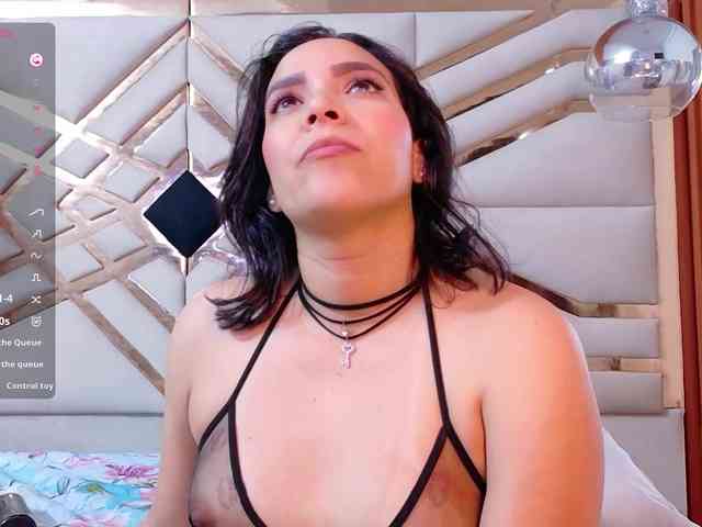 sluttyandmature sluttyandmature
