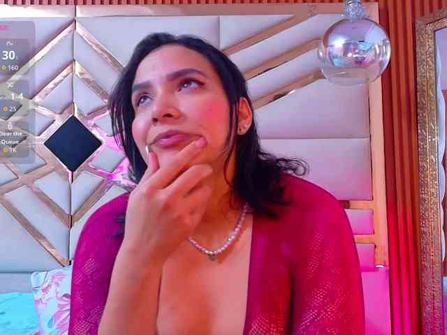 Sexyladyandhot webcam