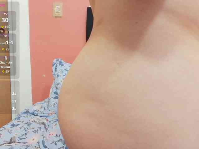 Sexyladyandhot webcam