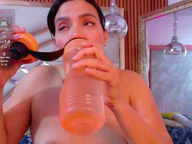 Sexyladyandhot webcam