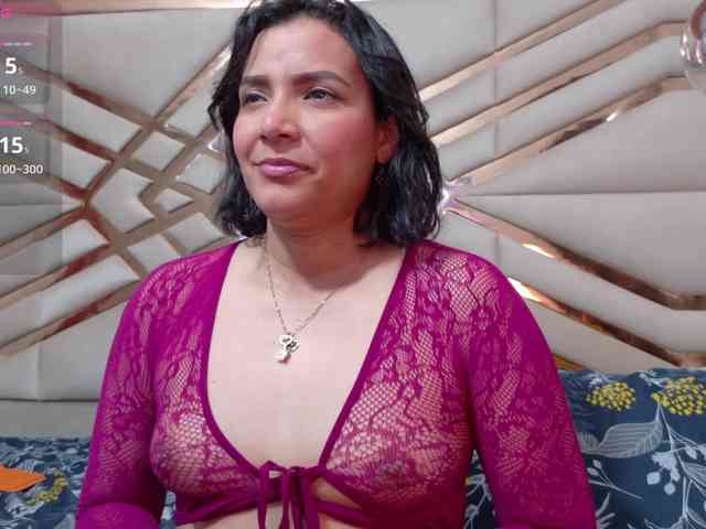 Sexyladyandhot webcam