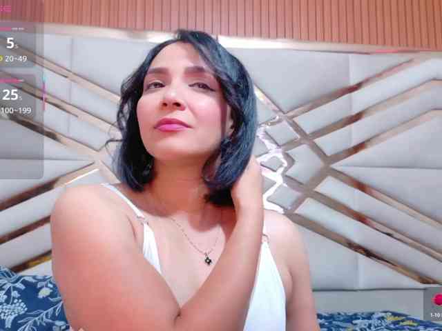 Sexyladyandhot webcam