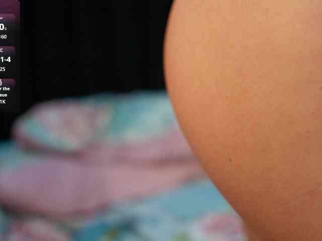 Sexyladyandhot webcam