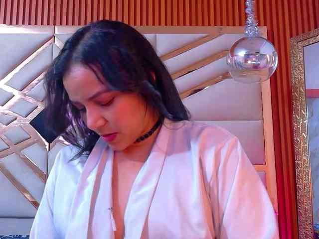 Sexyladyandhot webcam