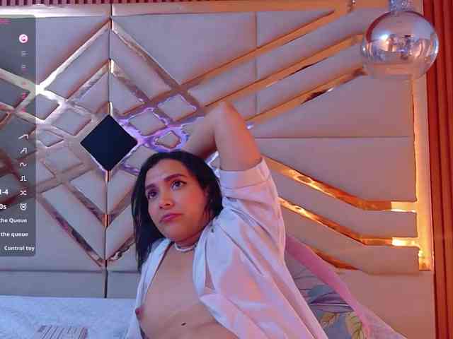 Sexyladyandhot webcam