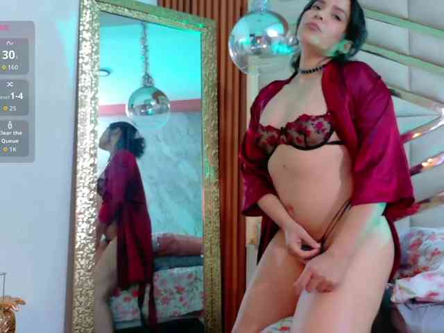 sluttyandmature