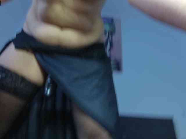 Crazymomentss webcam