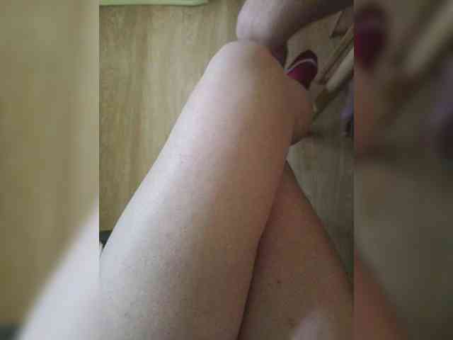 Nepechalka's cam show statistics and live stream