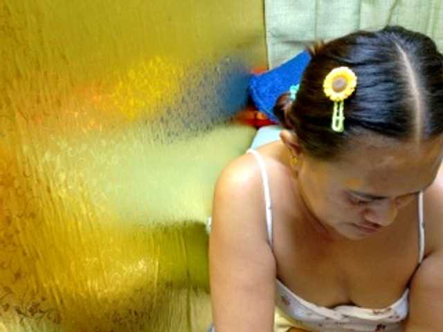xxLoveOneHeart live cam on BongaCams