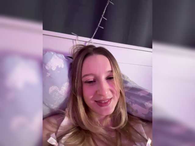 MisaMarkisa live cam preview