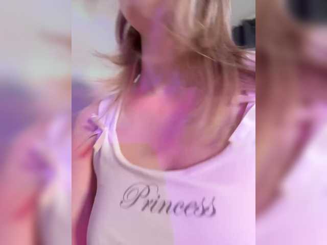 MisaMarkisa live cam on BongaCams