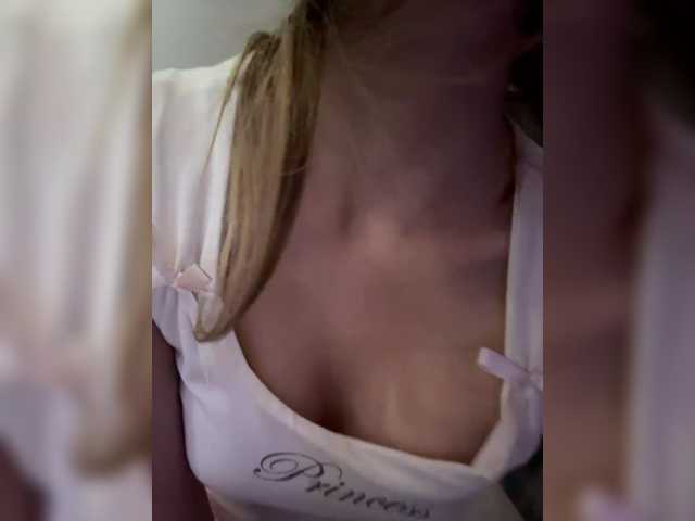 MisaMarkisa live cam on BongaCams