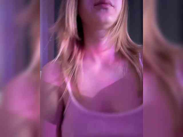 MisaMarkisa webcam