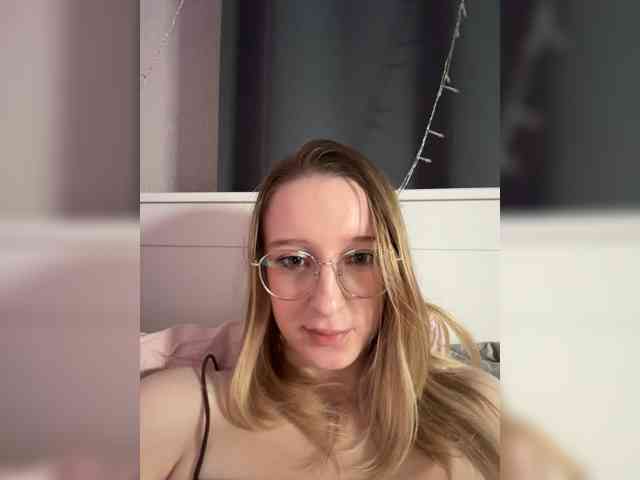 MisaMarkisa live female cam on bongacams