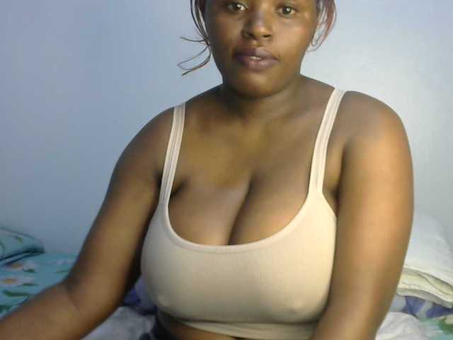 sexyhazel live cam on BongaCams
