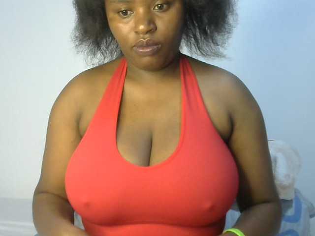 sexyhazel live cam on BongaCams