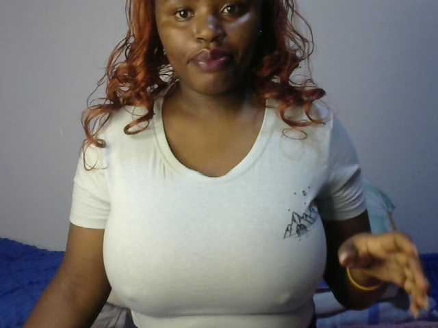 sexyhazel live cam on BongaCams