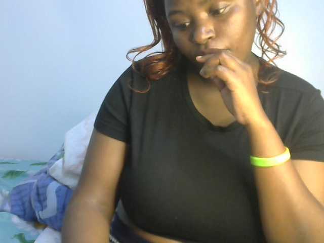 sexyhazel live cam on BongaCams