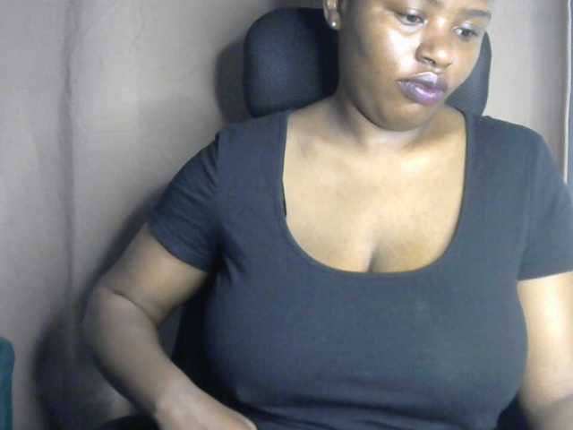 sexyhazel live cam on BongaCams
