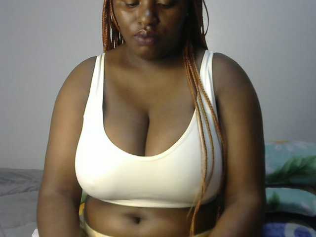 sexyhazel live cam on BongaCams