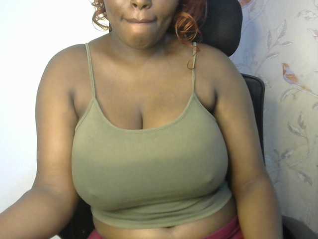 sexyhazel live cam on BongaCams