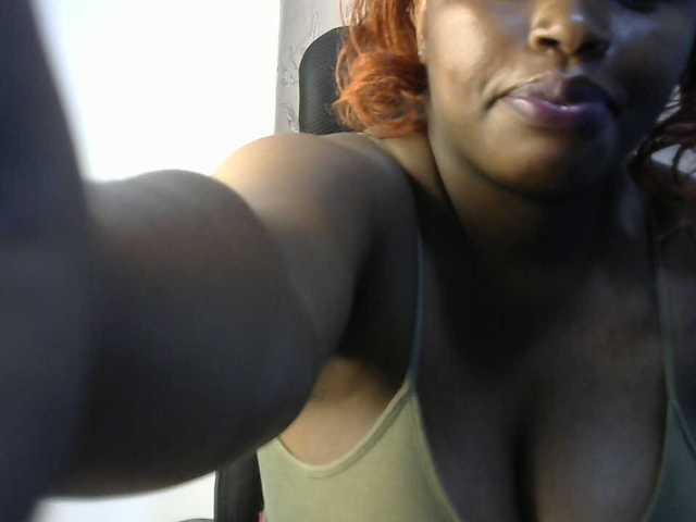 sexyhazel live webcam show