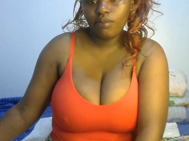 sexyhazel live cam on BongaCams