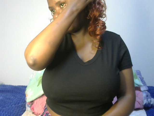 sexyhazel live cam on BongaCams