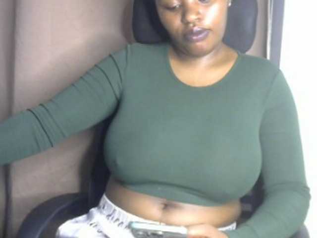 sexyhazel live cam on BongaCams