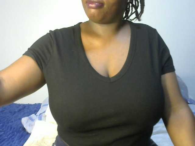 sexyhazel live cam on BongaCams