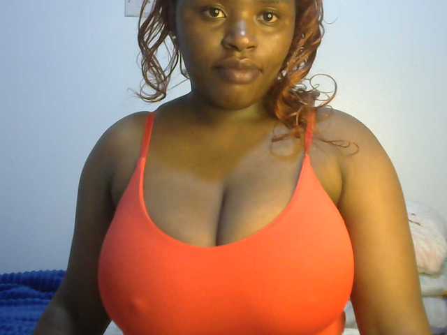 sexyhazel live cam on BongaCams
