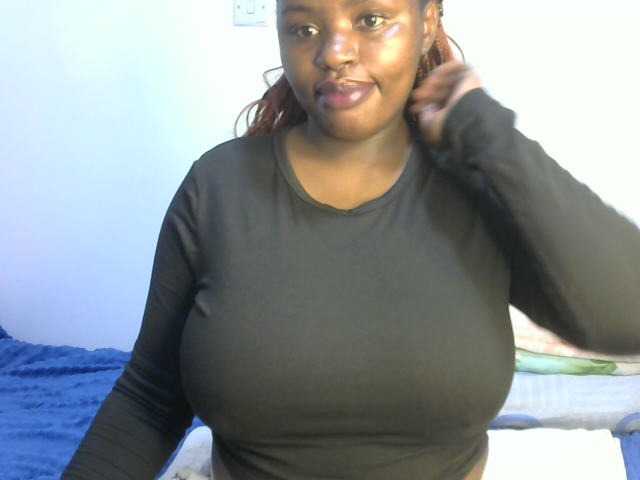 sexyhazel live cam on BongaCams