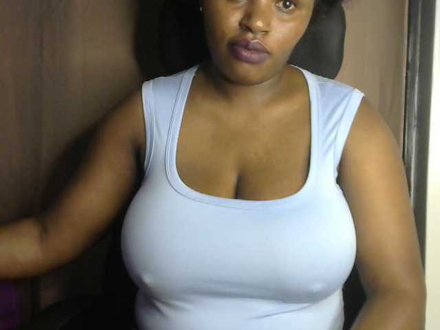 sexyhazel live cam preview