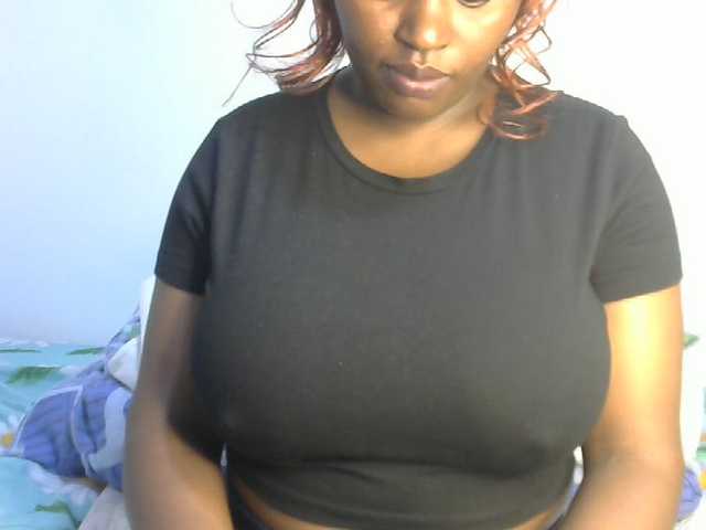 sexyhazel live cam on BongaCams