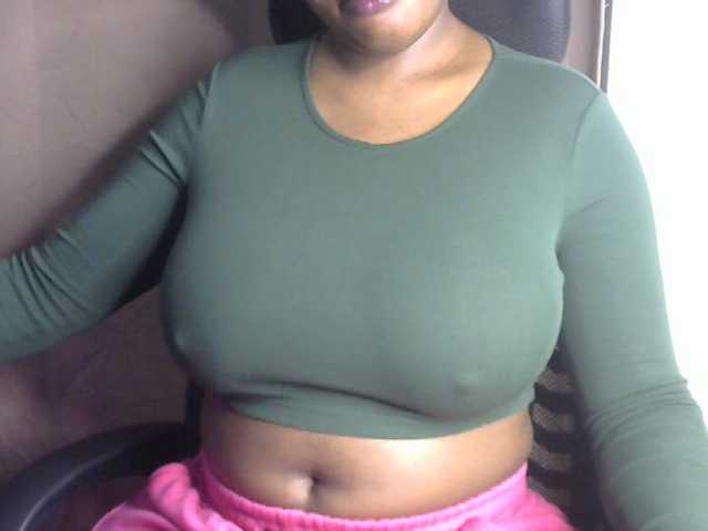 sexyhazel live cam on BongaCams