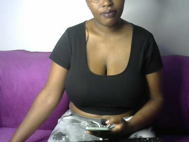 sexyhazel live cam preview