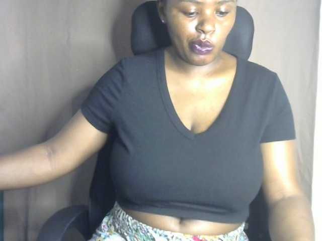 sexyhazel live cam on BongaCams