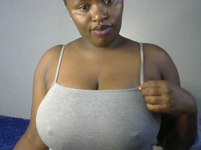 sexyhazel's BongaCams show and profile